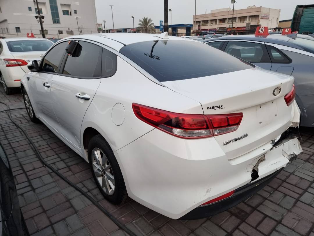 2018 KIA OPTIMA — 188328 Miles — Lot 188466 — Ind. 12 - Marhaba Auctions Used Cars - Image 4