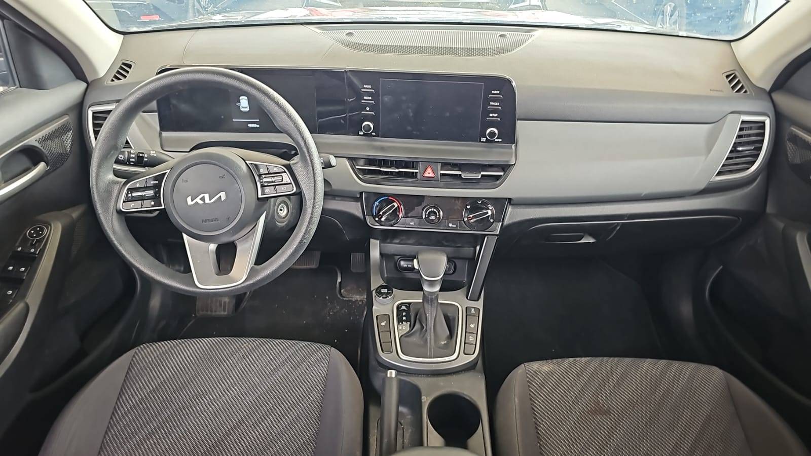 2024 KIA SELTOS — 46959 KM — Lot R7503595 — Souq - Marhaba Auctions Used Cars - Image 8