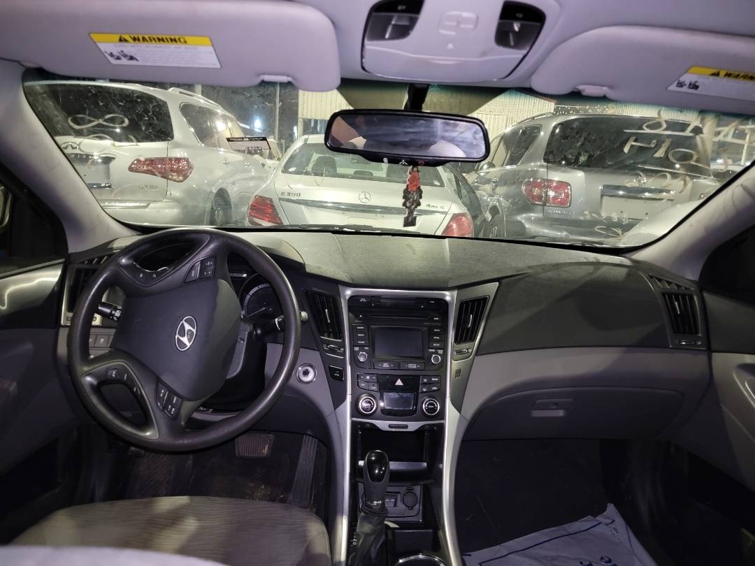 2015 HYUNDAI SONATA — 189484 Miles — Lot 43127 — Main - Marhaba Auctions Used Cars - Image 7