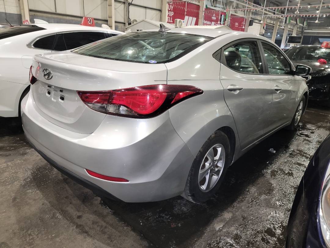2015 HYUNDAI ELANTRA — 185153 Miles — Lot H581412 - Marhaba Auctions Used Cars - Image 4