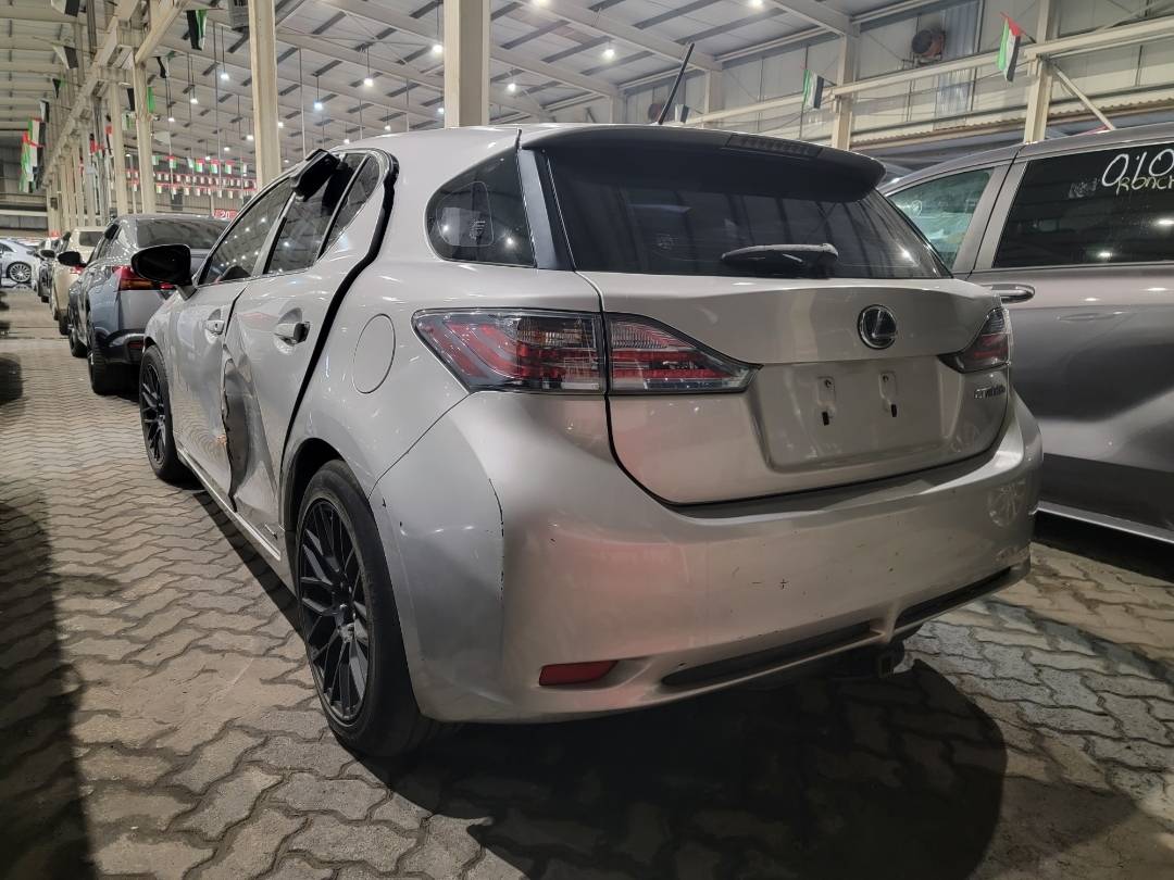 2012 LEXUS CT 200h — 169525 Miles — Lot C2065907 — Main - Marhaba Auctions Used Cars - Image 4