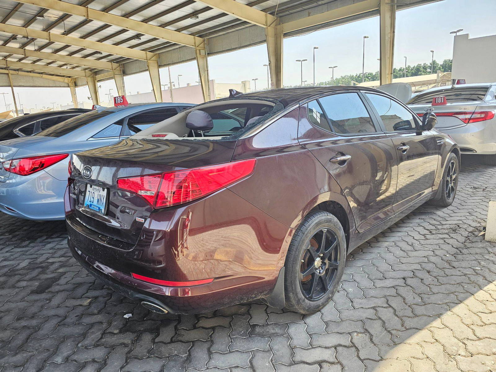 2012 KIA OPTIMA — 143350 Miles — Lot 1394226 — Souq - Marhaba Auctions Used Cars - Image 4