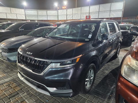 KIA CARNIVAL LX