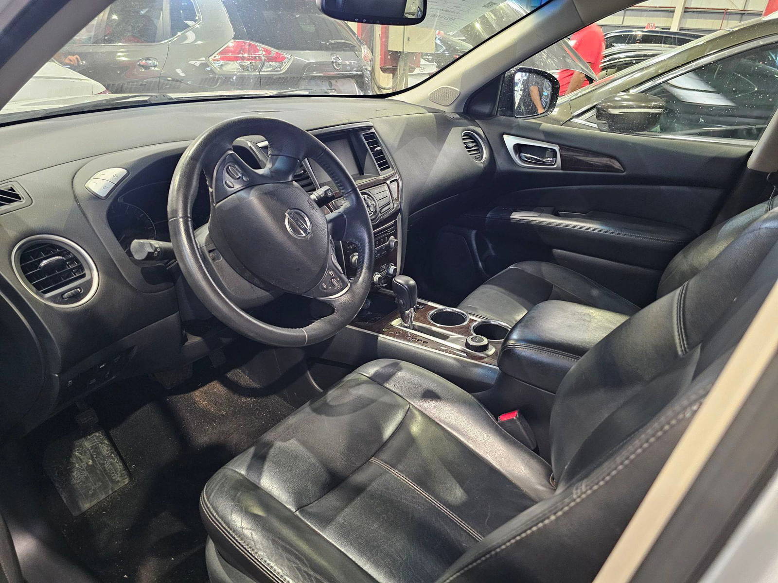 2013 NISSAN PATHFINDER — 200862 Miles — Lot DC678048 — Main - Marhaba Auctions Used Cars - Image 8
