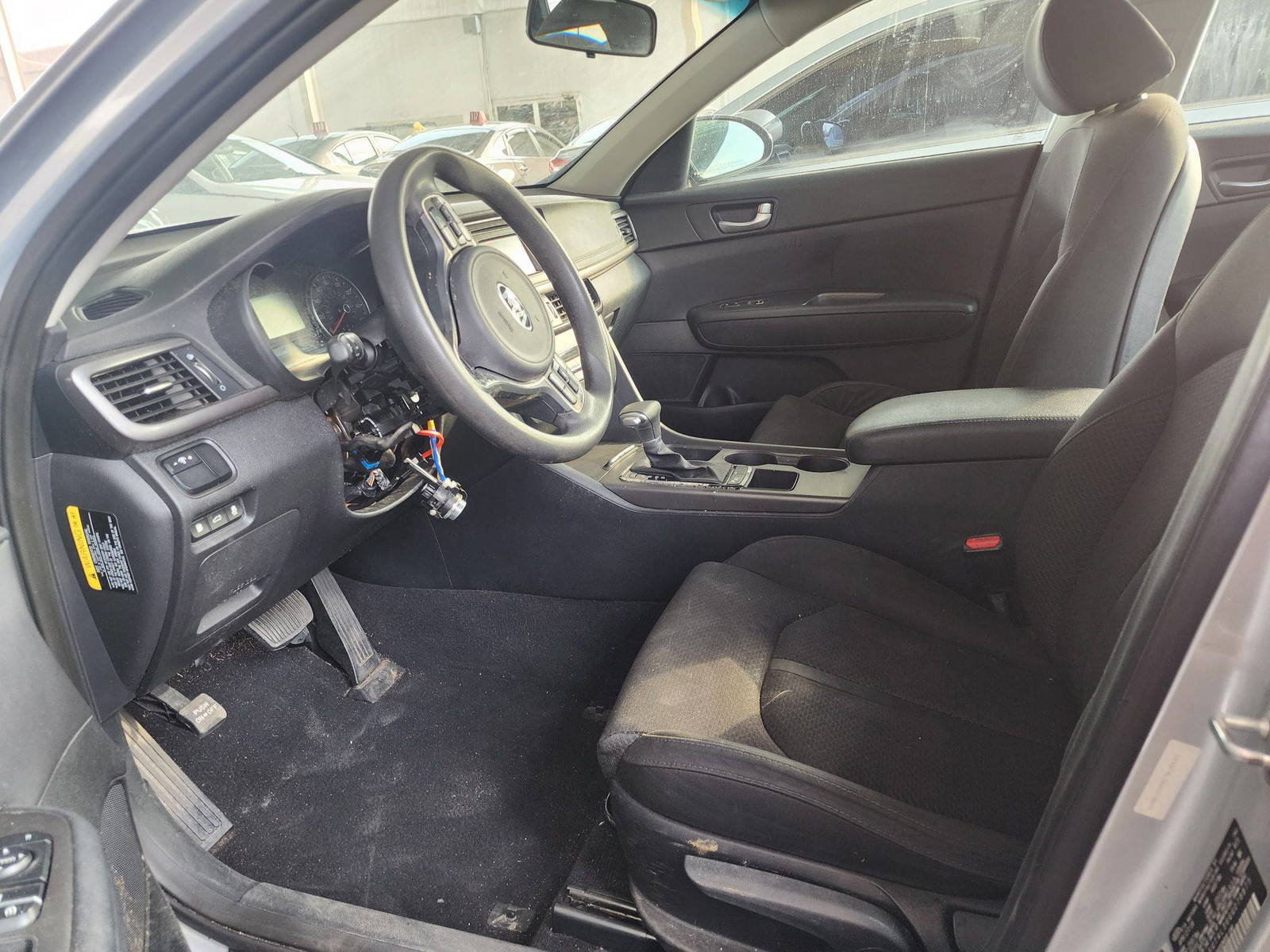 2016 KIA OPTIMA — 216433 Miles — Lot 39043682 — Souq - Marhaba Auctions Used Cars - Image 8