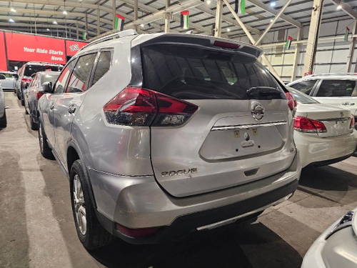 NISSAN ROGUE
