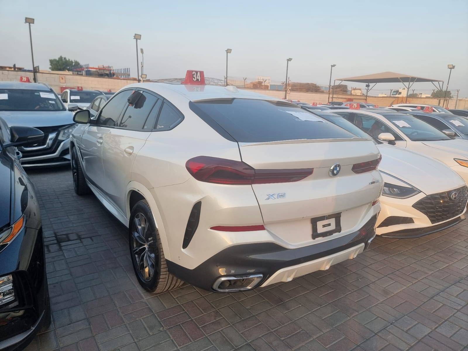 2024 BMW X6 — 21653 KM — Lot 5R9V38731 — Ind. 12 - Marhaba Auctions Used Cars - Image 2
