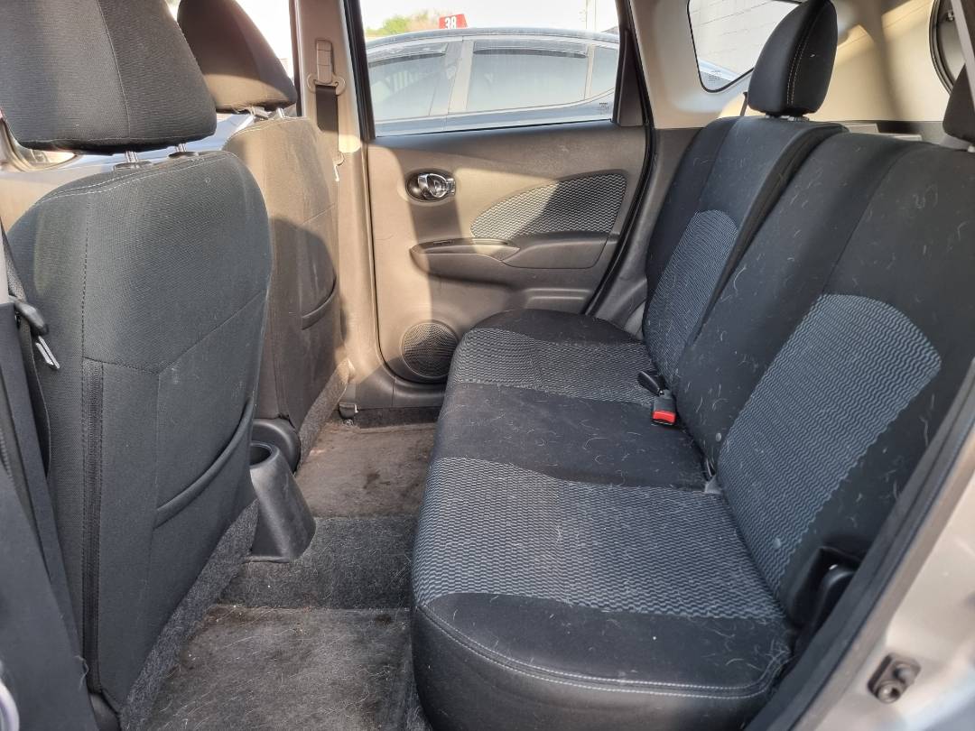 2015 NISSAN VERSA NOTE — 222597 KM — Lot 125487 — Ind. 12 - Marhaba Auctions Used Cars - Image 6