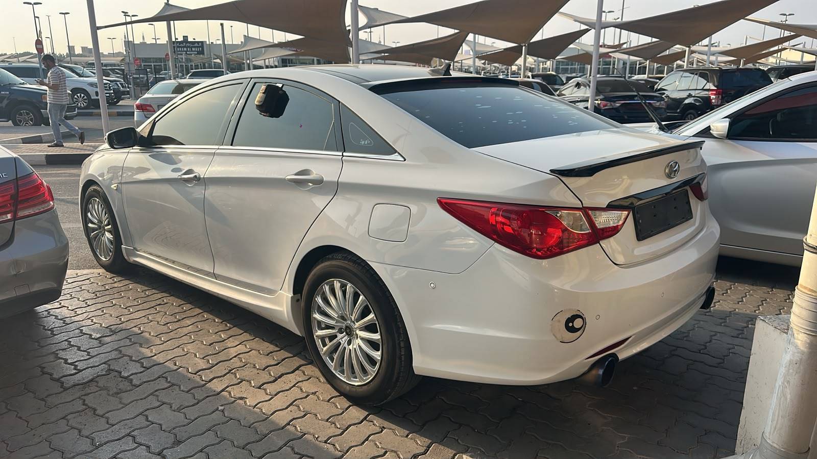 2011 HYUNDAI SONATA — 161960 KM — Lot BBA343315 — Souq - Marhaba Auctions Used Cars - Image 6