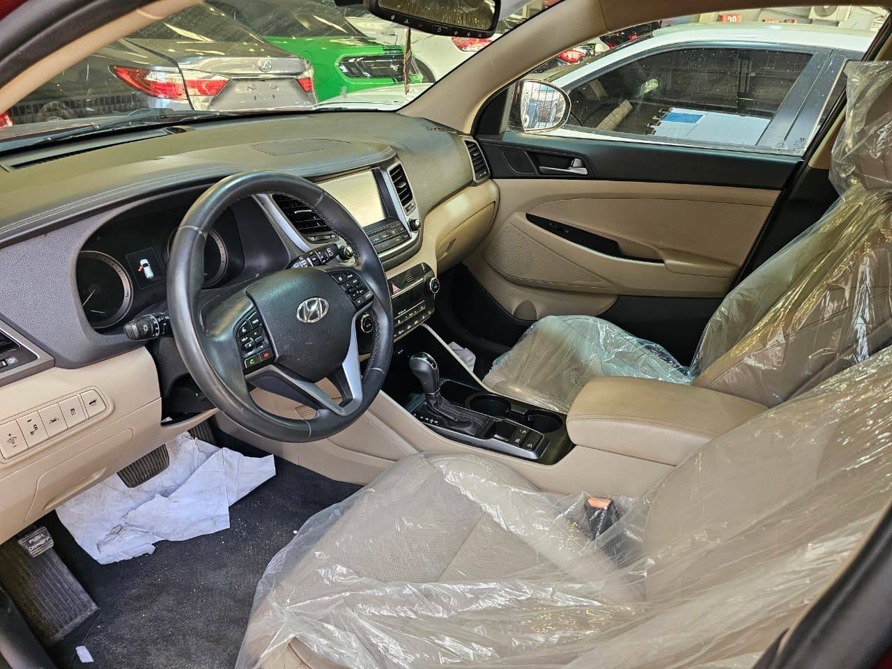 HYUNDAI TUCSON 2016 - Marhaba Auction Used Cars - Image 8