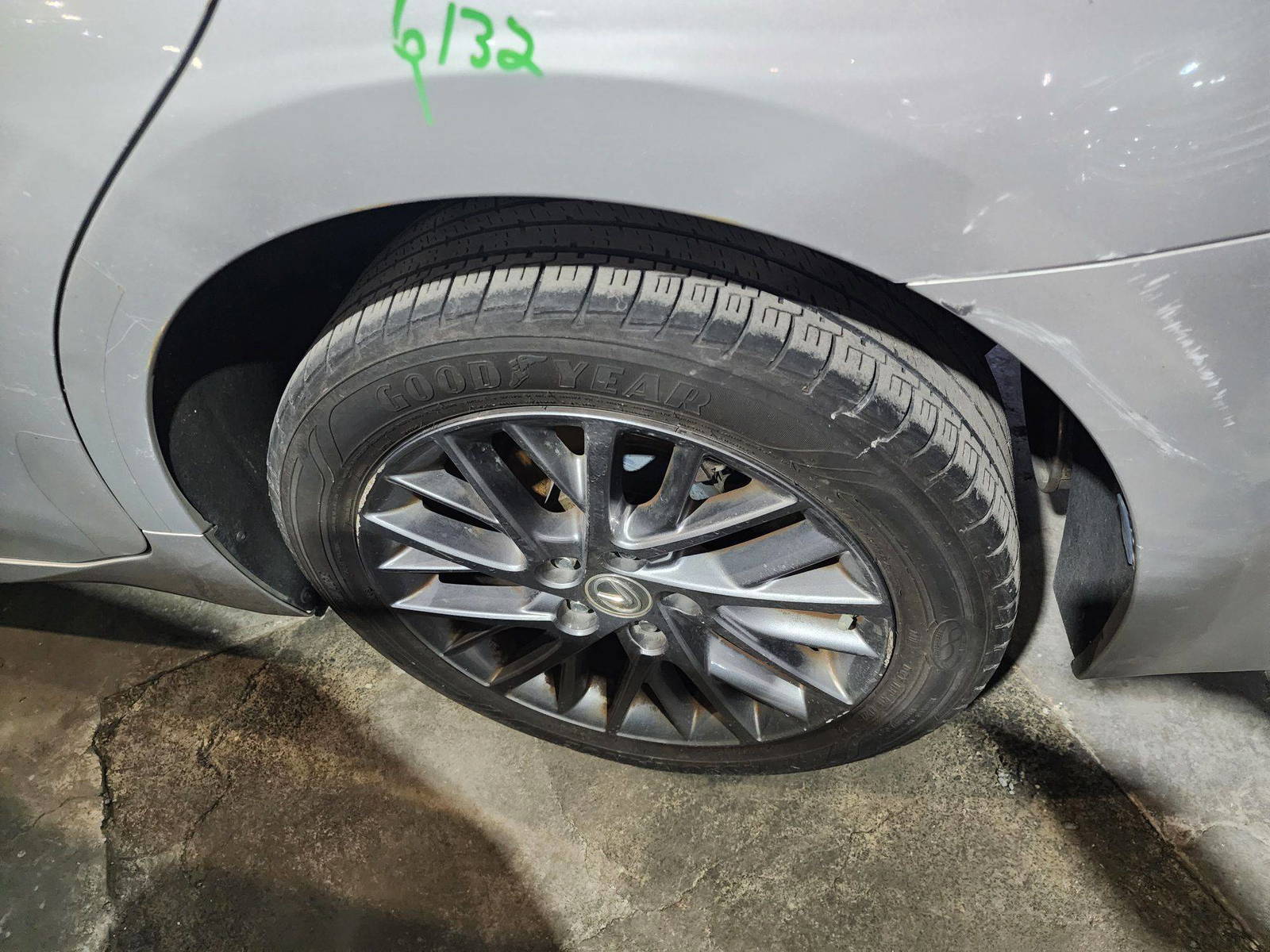 LEXUS ES 350 2014 - Marhaba Auction Used Cars - Image 12