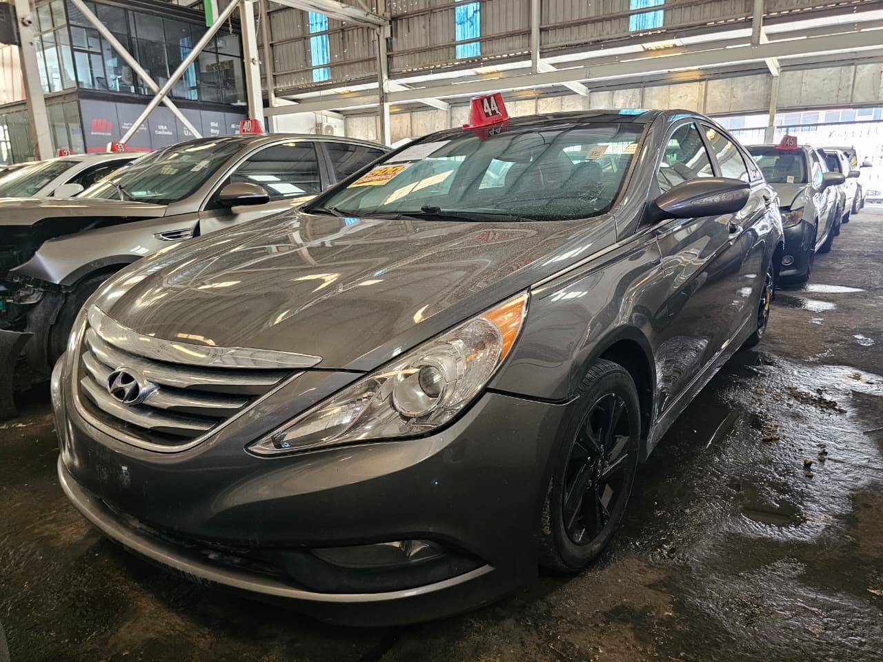 2014 HYUNDAI SONATA — 195986 Miles — Lot 75408215 — Main - Marhaba Auctions Used Cars - Image 2