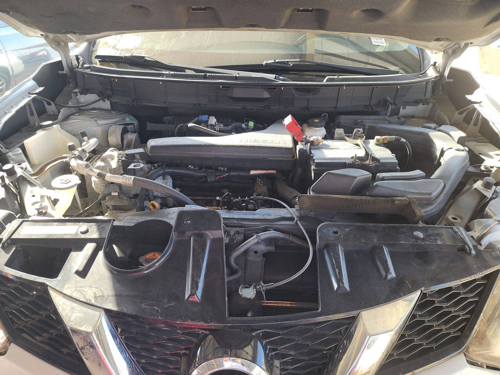 2015 NISSAN ROGUE — 136057 Miles — Lot 37638760 — Souq - Marhaba Auctions Used Cars - Image 12