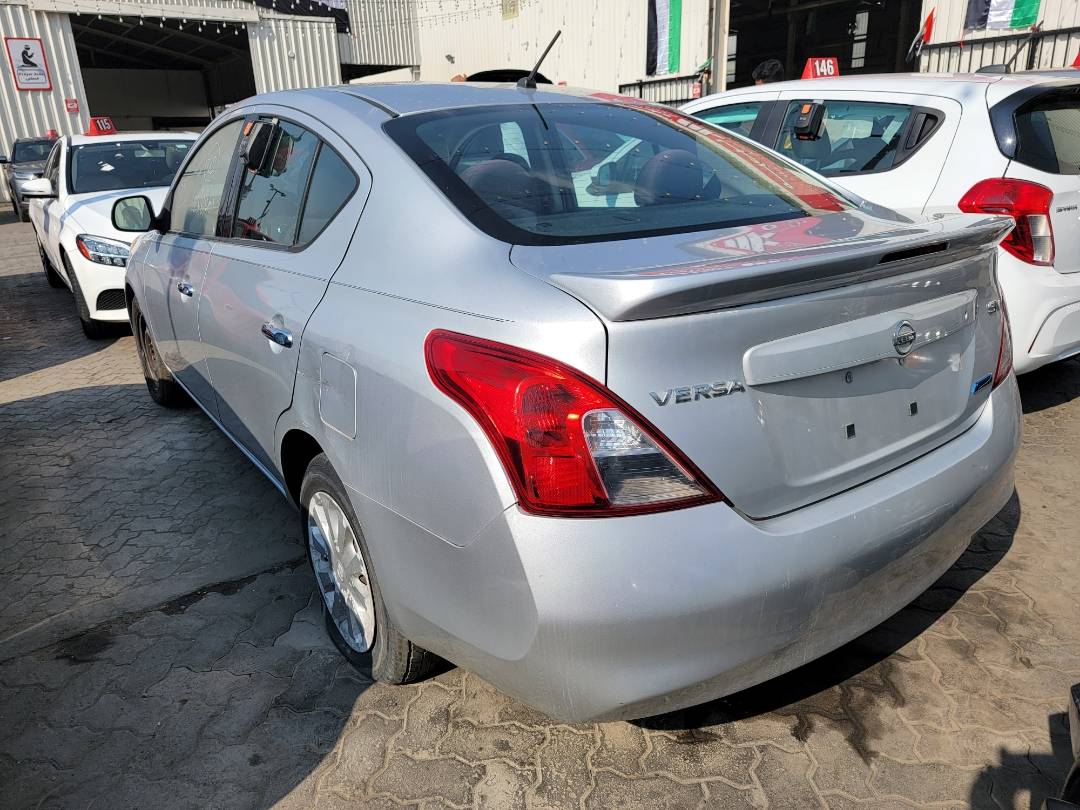 2013 NISSAN VERSA — 129486 Miles — Lot 624152100 - Marhaba Auctions Used Cars - Image 4
