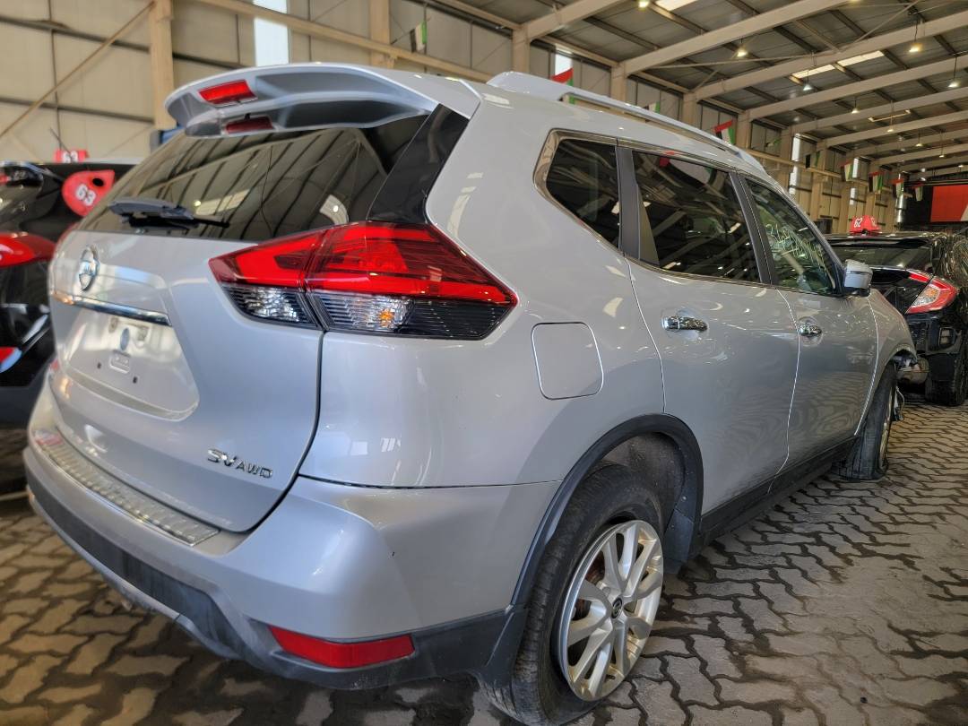 2017 NISSAN ROGUE — 200042 Miles — Lot C751040 — Main - Marhaba Auctions Used Cars - Image 3