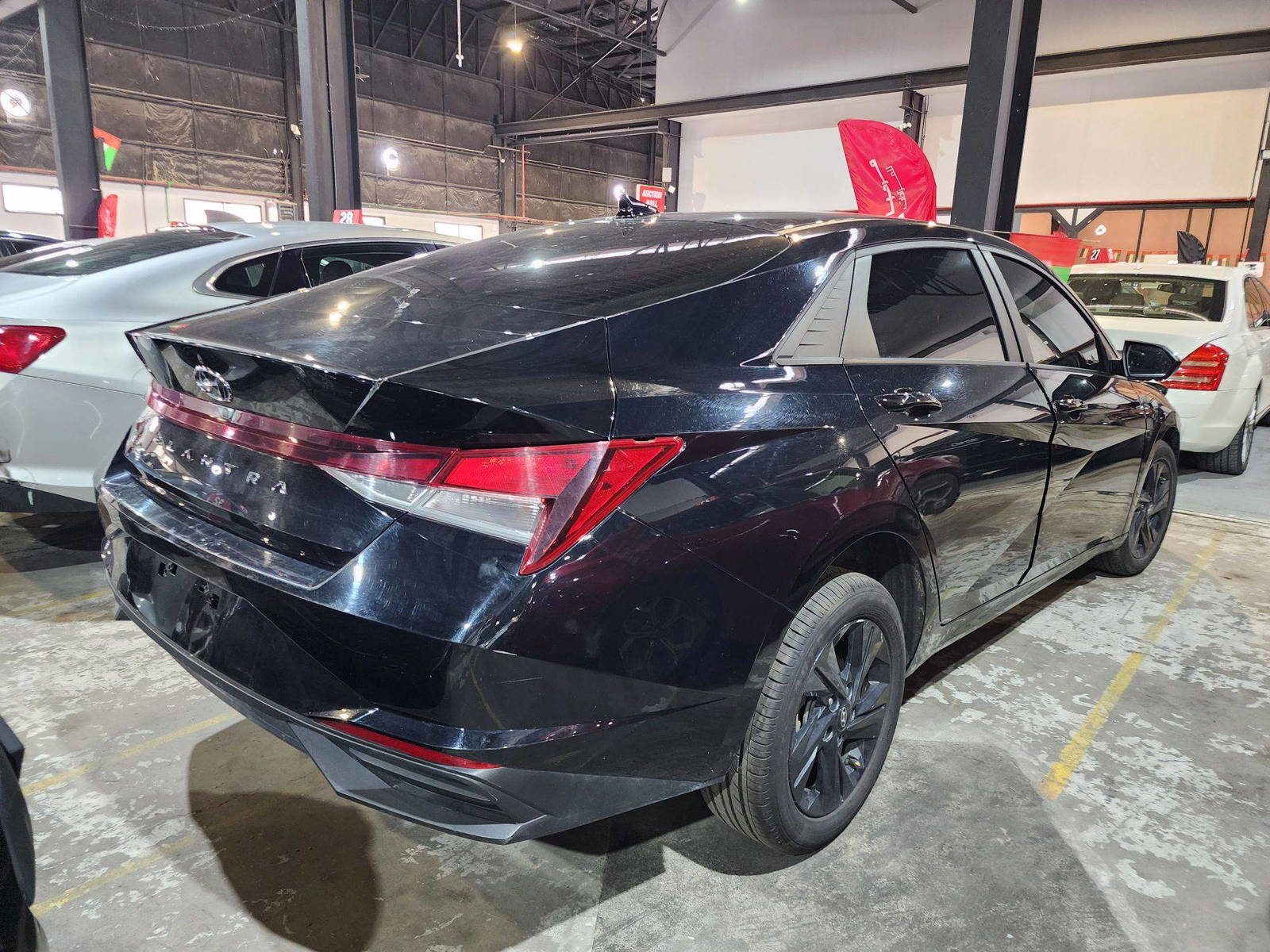 2021 HYUNDAI ELANTRA — 108349 KM — Lot 12134688 — Souq - Marhaba Auctions Used Cars - Image 4