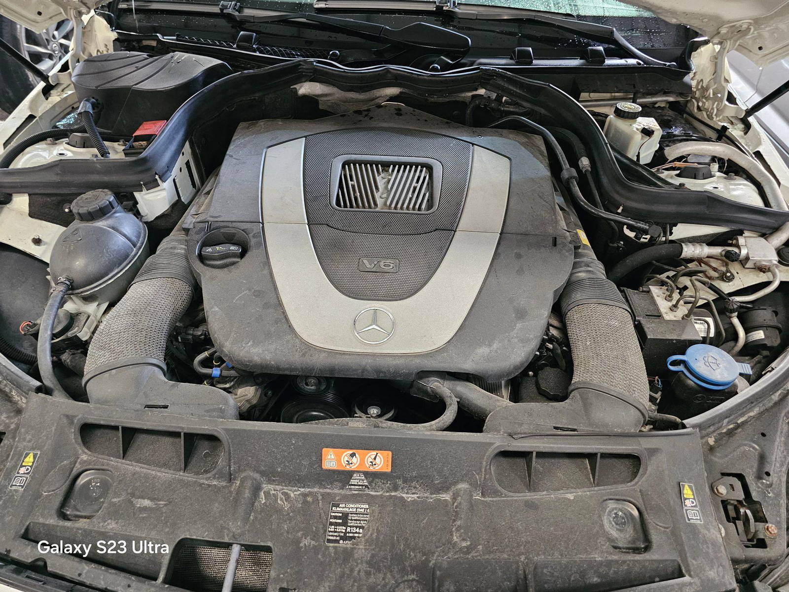 MERCEDES BENZ C300 2012 - Marhaba Auction Used Cars - Image 12