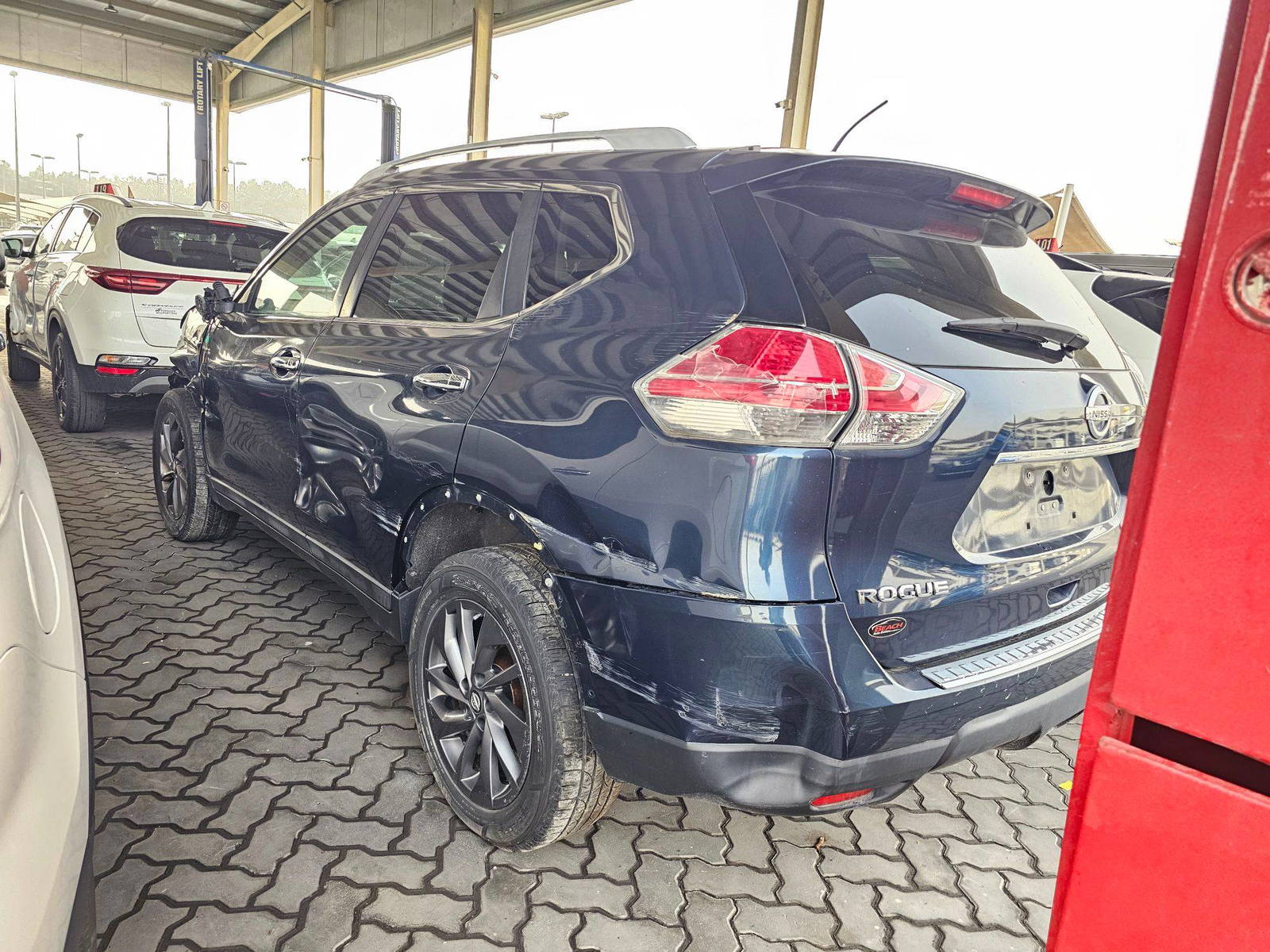 2016 NISSAN ROGUE — 144810 Miles — Lot 45607365 — Souq - Marhaba Auctions Used Cars - Image 4