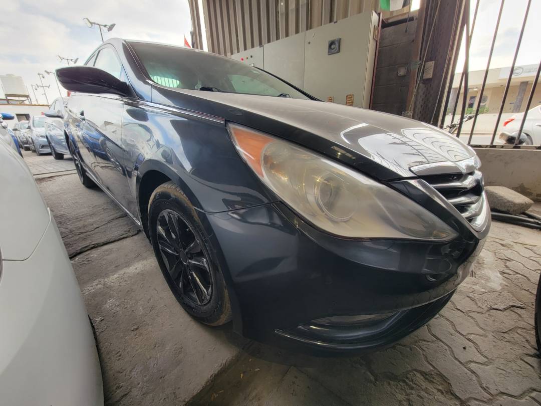 2012 HYUNDAI SONATA — 157963 Miles — Lot 676191 — Main - Marhaba Auctions Used Cars - Image 4