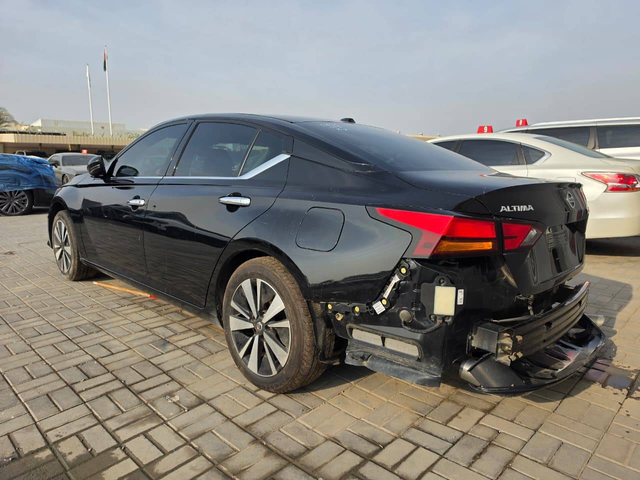 2019 NISSAN ALTIMA — sold — 167433 Miles — Lot 45218564 - Marhaba Auctions Used Cars - Image 4