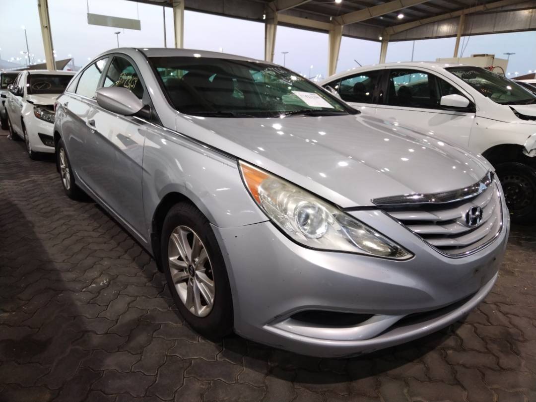 2011 HYUNDAI SONATA — 237268 Miles — Lot 37423159 - Marhaba Auctions Used Cars - Image 5