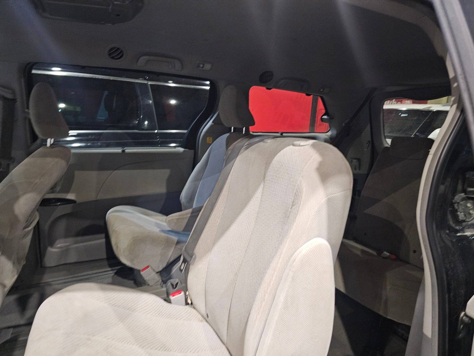 2013 TOYOTA SIENNA — 246755 Miles — Lot DS288074 — Main - Marhaba Auctions Used Cars - Image 7