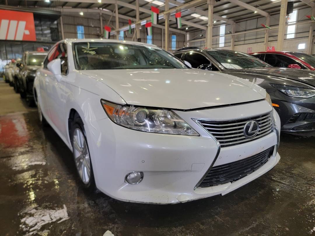2014 LEXUS ES 350 — 185856 Miles — Lot 2108101 — Main - Marhaba Auctions Used Cars - Image 3