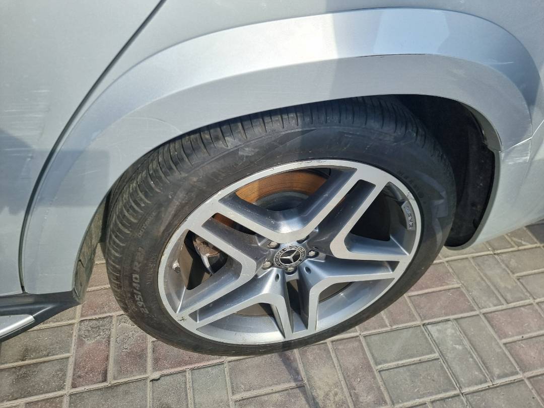 MERCEDES BENZ GLS 550 2017 - Marhaba Auction Used Cars - Image 9