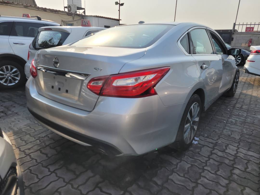 2017 NISSAN ALTIMA — 162590 Miles — Lot 3AP7HC149806 — Souq - Marhaba Auctions Used Cars - Image 3