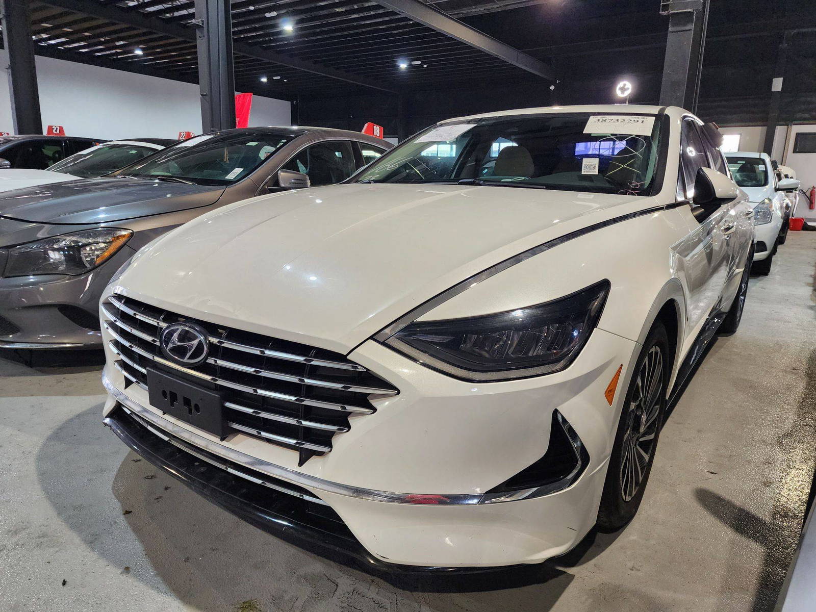 2021 HYUNDAI SONATA — 101665 Miles — Lot 38732291 — Al Quoz - Marhaba Auctions Used Cars - Image 5
