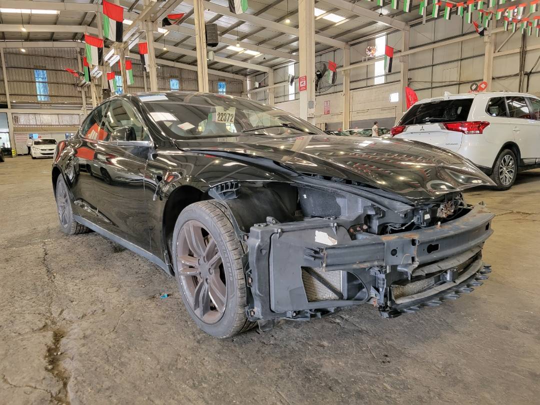 2015 TESLA MODEL S — 73879 KM — Lot FF116258 — Main - Marhaba Auctions Used Cars - Image 4