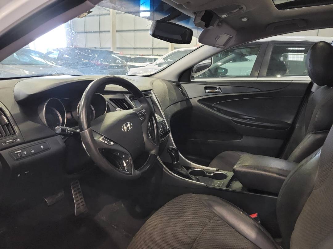 2013 HYUNDAI SONATA — 184762 Miles — Lot 27985 — Main - Marhaba Auctions Used Cars - Image 6