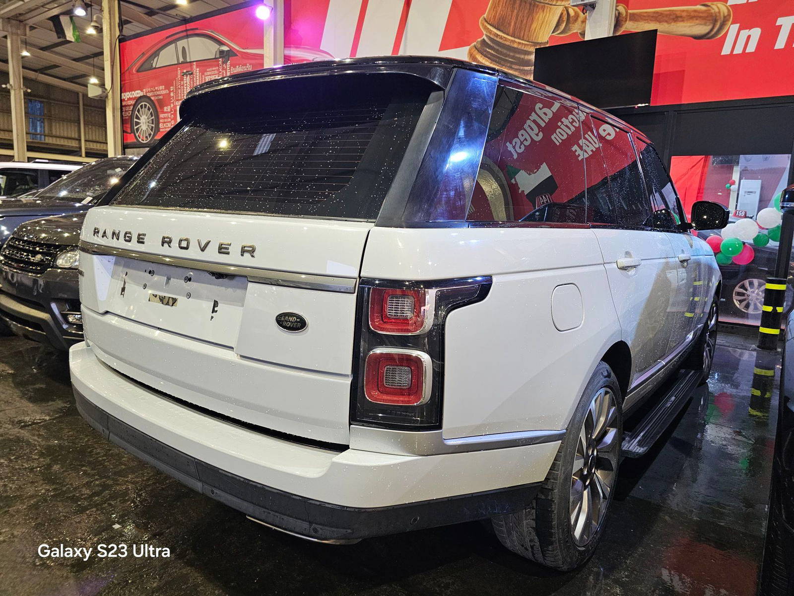 LAND ROVER RANGE ROVER VOGUE 2018 - Marhaba Auction Used Cars - Image 14