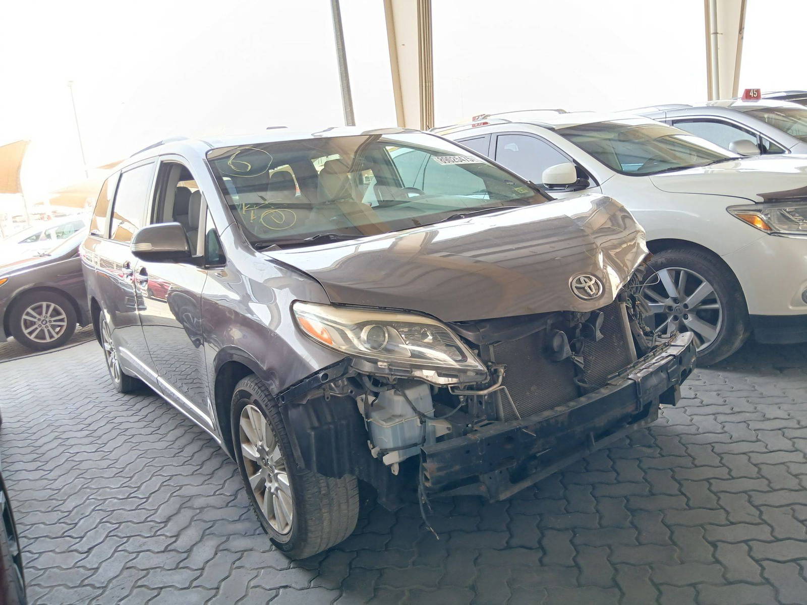 2015 TOYOTA SIENNA — 120066 Miles — Lot 099691 — Souq - Marhaba Auctions Used Cars - Image 4