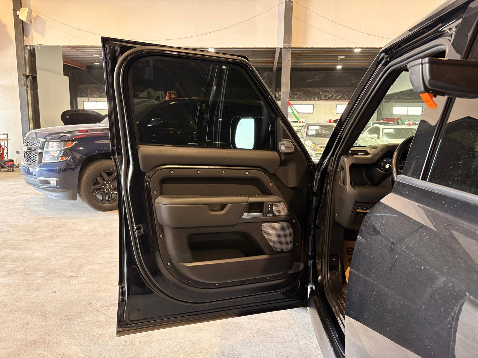 2023 LAND ROVER DEFENDER S — 29816 KM — Lot 2210410 — Al Quoz - Marhaba Auctions Used Cars - Image 20