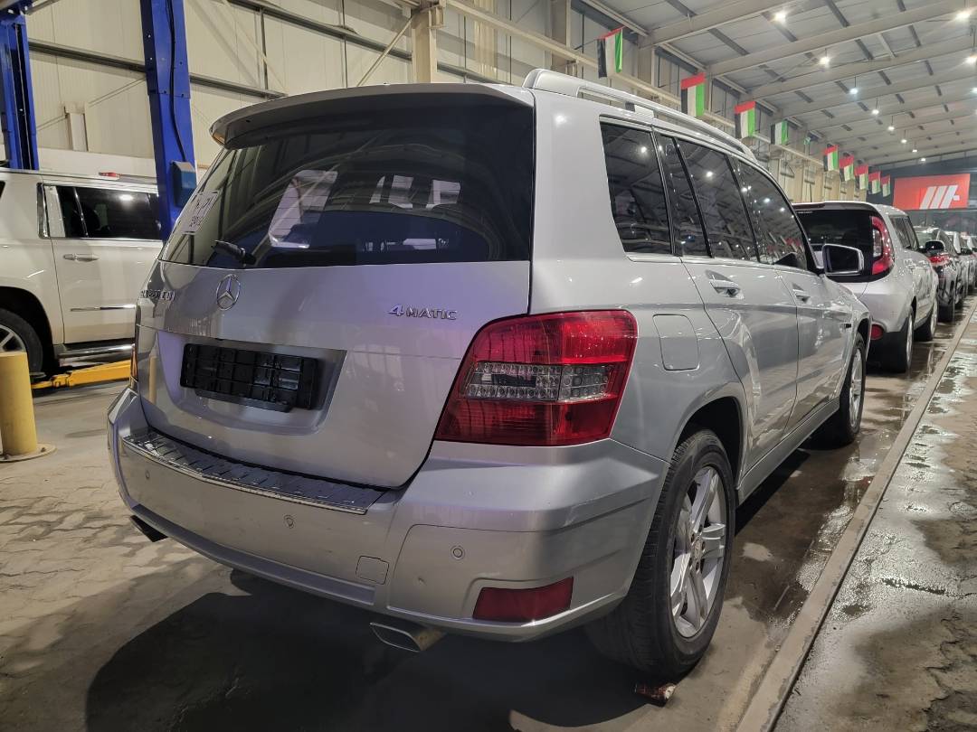2012 MERCEDES BENZ GLK 220 — 244988 KM — Lot CF908380 — Main - Marhaba Auctions Used Cars - Image 4