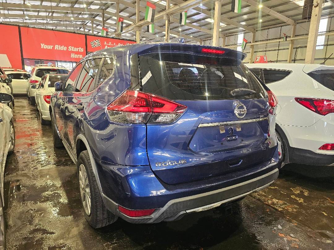NISSAN ROGUE