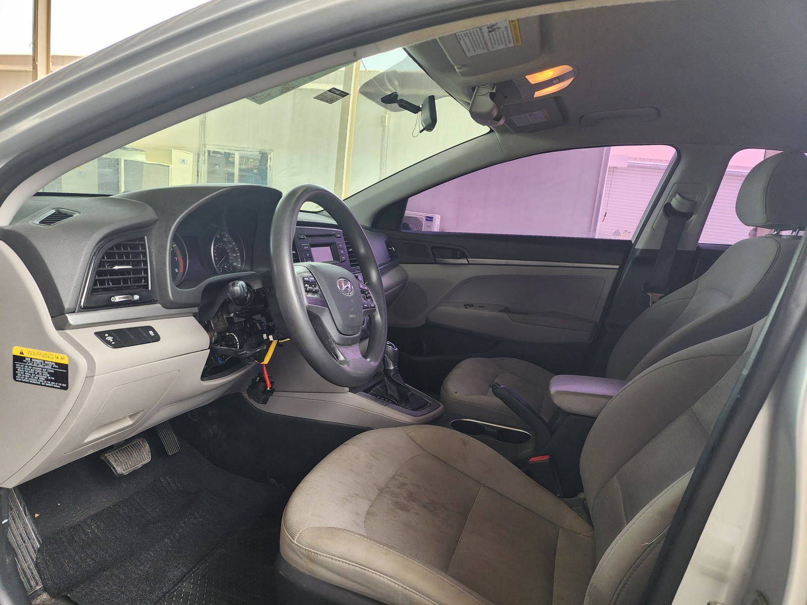 2017 HYUNDAI ELANTRA — 162581 Miles — Lot 102697 — Souq - Marhaba Auctions Used Cars - Image 12