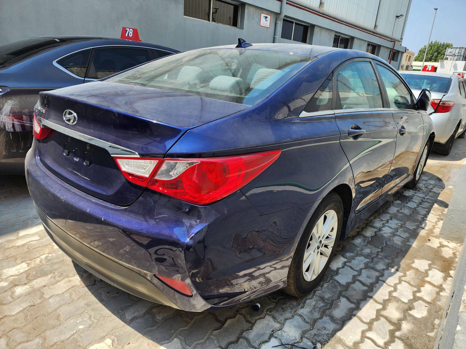 2014 HYUNDAI SONATA — 200727 Miles — Lot 51620414 — Al Quoz - Marhaba Auctions Used Cars - Image 3