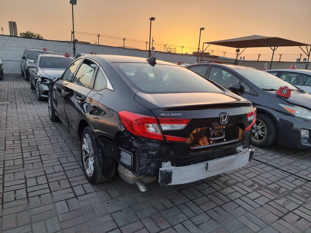 2019 HONDA ACCORD — 138497 Miles — Lot A049666 — Souq - Marhaba Auctions Used Cars - Image 12