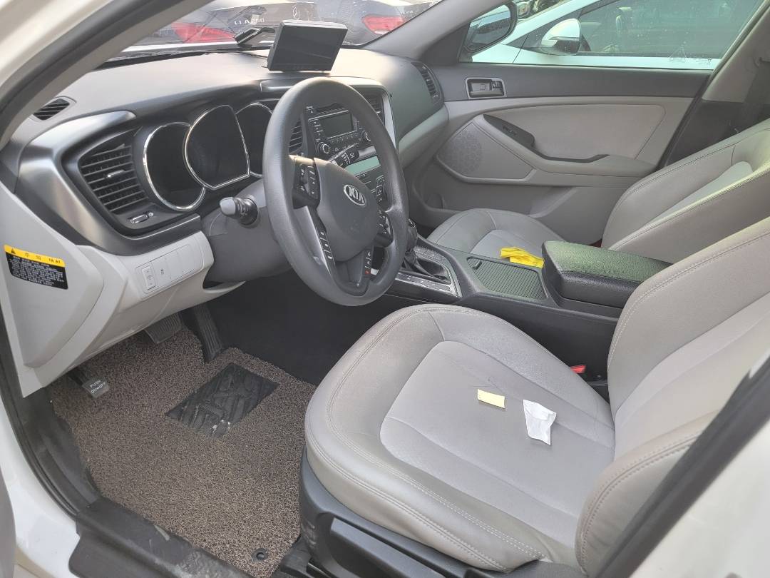 2013 KIA K5 — 111880 KM — Lot BDA397022 — Main - Marhaba Auctions Used Cars - Image 8