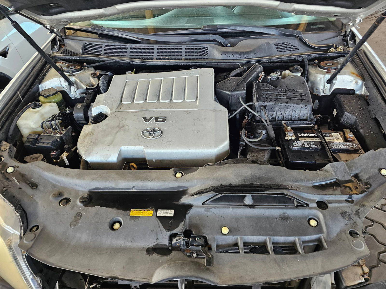 TOYOTA AVALON 2012 - Marhaba Auction Used Cars - Image 12