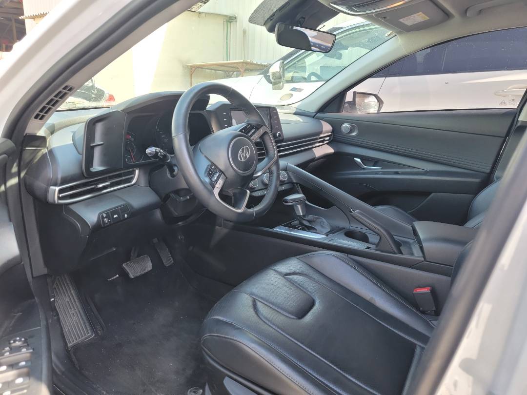 2021 HYUNDAI AVANTE — 95505 KM — Lot 191125 — Souq - Marhaba Auctions Used Cars - Image 6