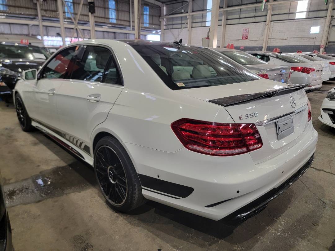 2010 MERCEDES BENZ E 350 — 203137 Miles — Lot AA235798 - Marhaba Auctions Used Cars - Image 3