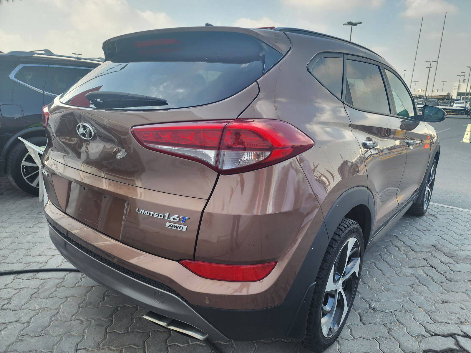 2016 HYUNDAI TUCSON — 119698 Miles — Lot 71186233 - Marhaba Auctions Used Cars - Image 11