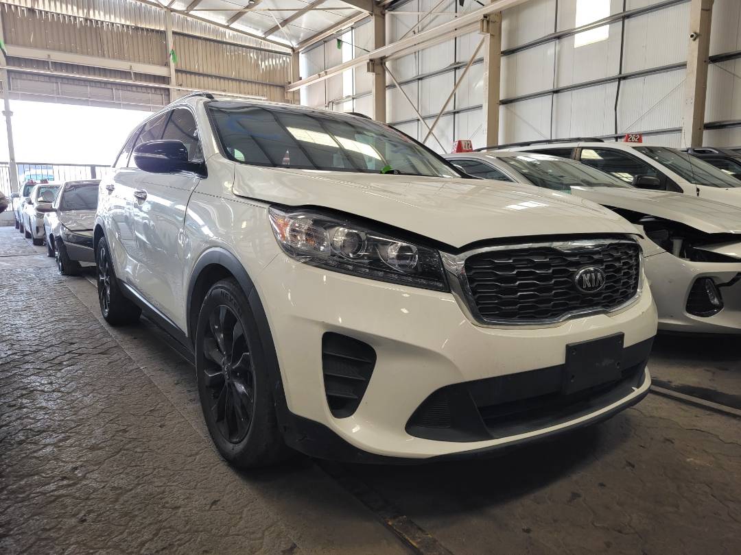2019 KIA SORENTO — 95678 Miles — Lot 85102724 — Souq - Marhaba Auctions Used Cars - Image 4
