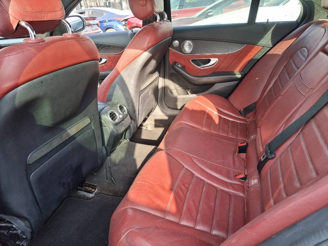 2016 MERCEDES BENZ C300 — 161082 Miles — Lot 215487 — Souq - Marhaba Auctions Used Cars - Image 6