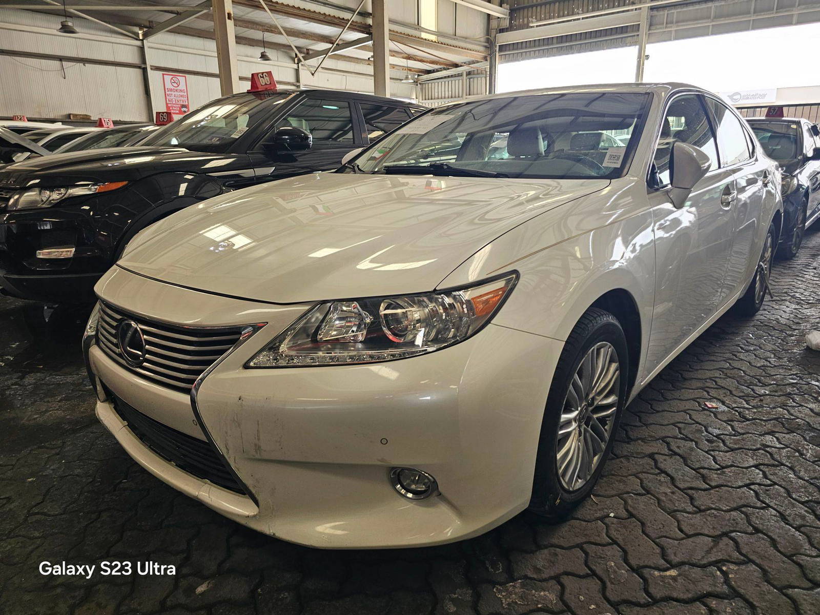 2015 LEXUS ES 350 — 125609 Miles — Lot 94075015 — Main - Marhaba Auctions Used Cars - Image 5