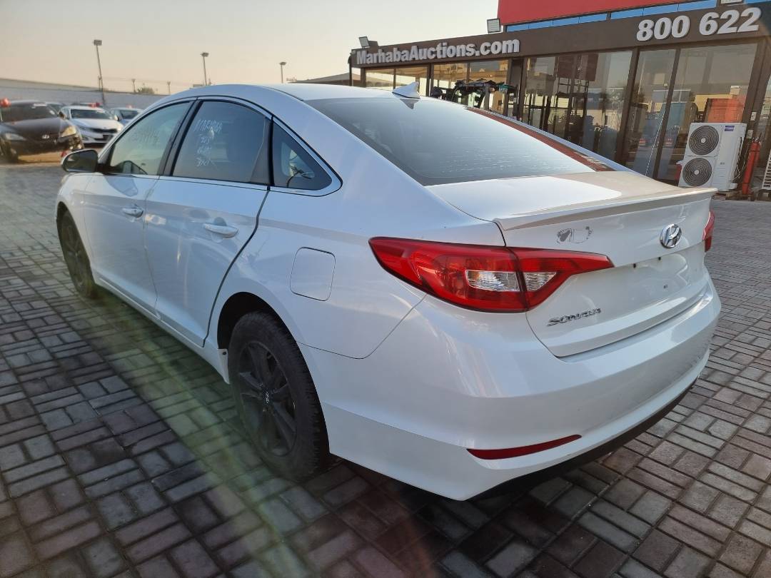2016 HYUNDAI SONATA — 130418 Miles — Lot 124578 — Ind. 12 - Marhaba Auctions Used Cars - Image 5