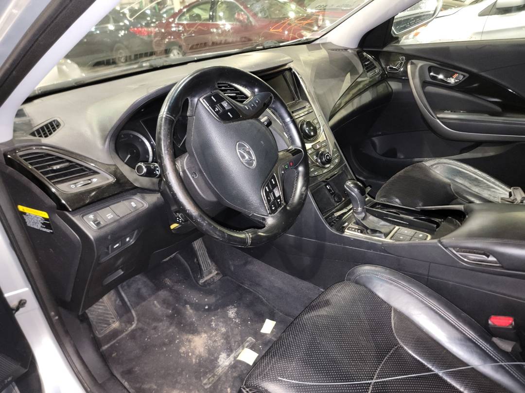 2013 HYUNDAI AZERA — 208726 Miles — Lot 37811345 - Marhaba Auctions Used Cars - Image 6